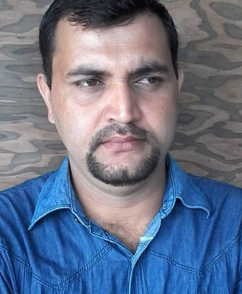 रत्न प्रसाद आचार्य